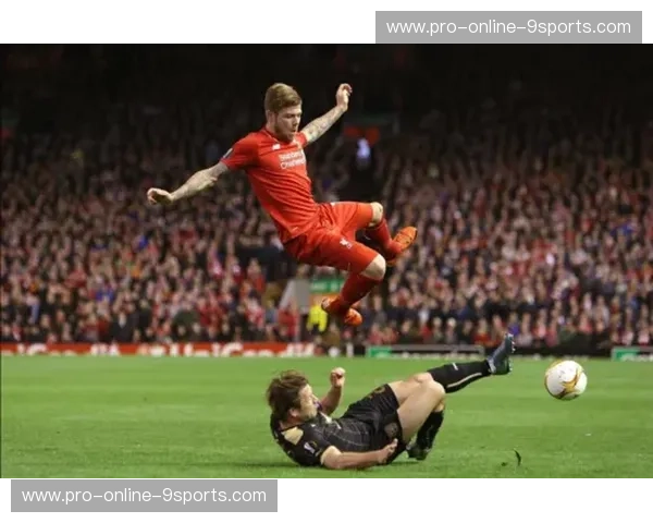 火花与荣耀：莫斯科中央陆军与罗马的欧战史诗